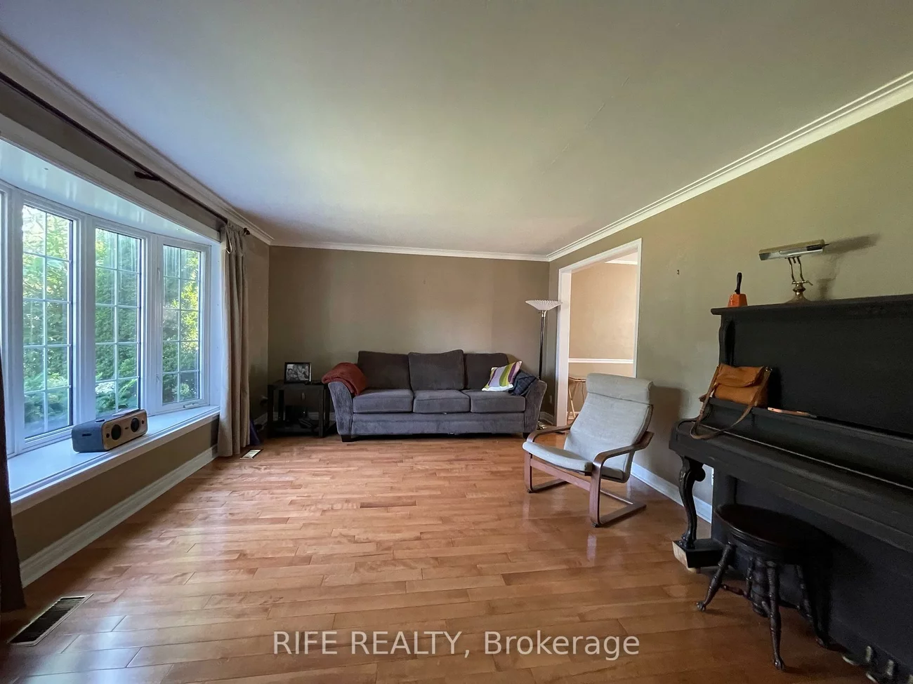 129, Sherwood Forest, Bullock, Markham