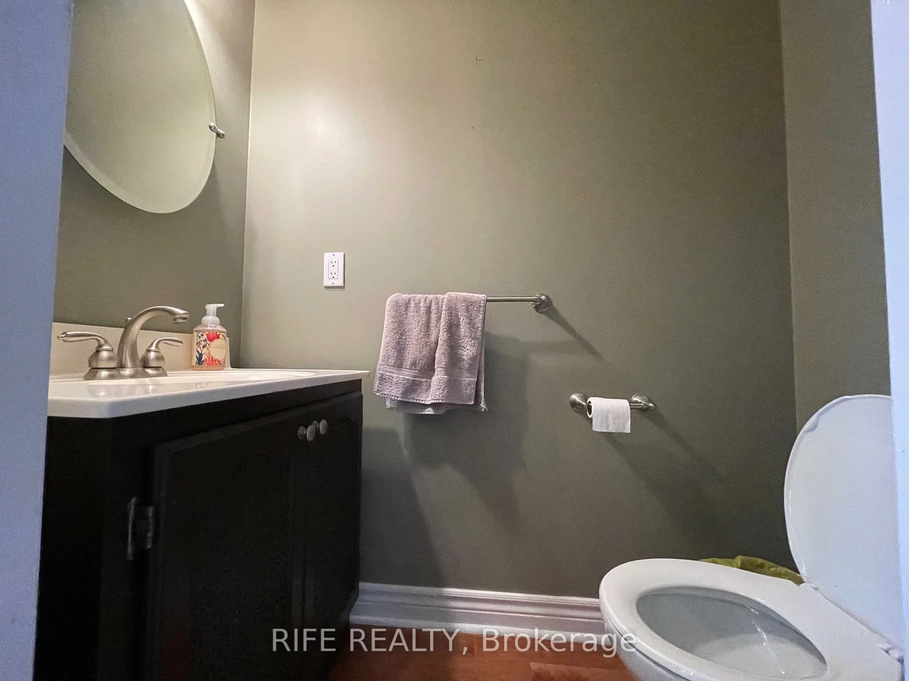 129, Sherwood Forest, Bullock, Markham