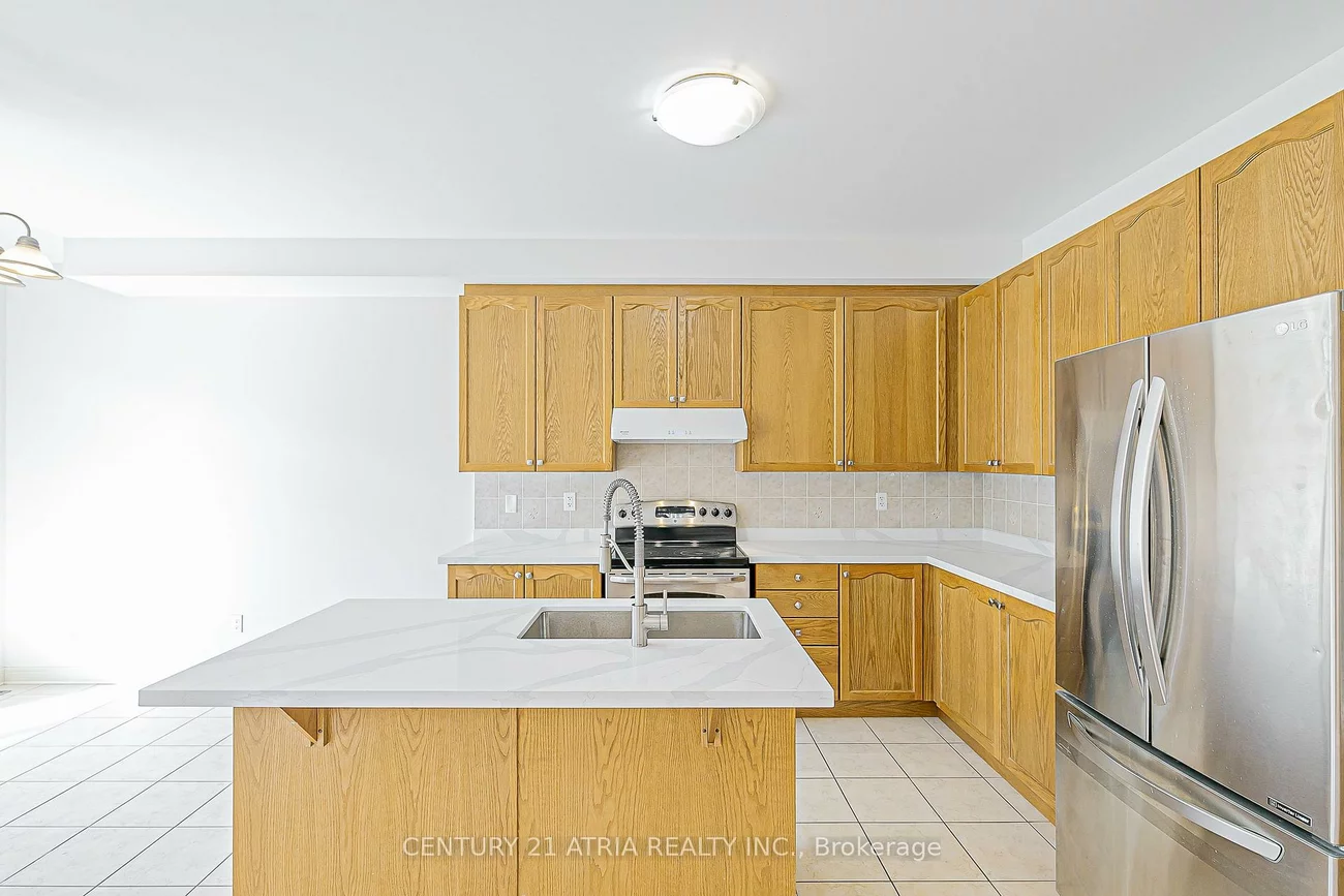 32, Silkgrove, Wismer, Markham