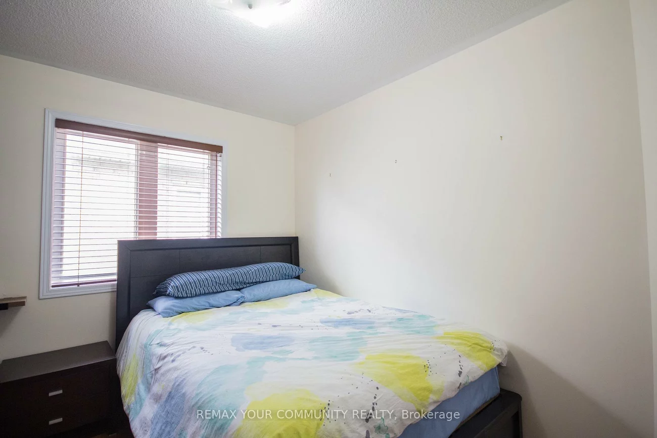 15, Voysey, Cedarwood, Markham