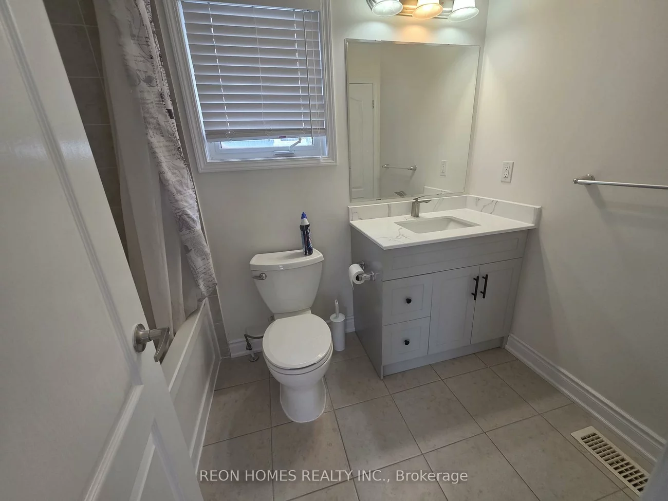 237 B, Cornell Park, Cornell, Markham