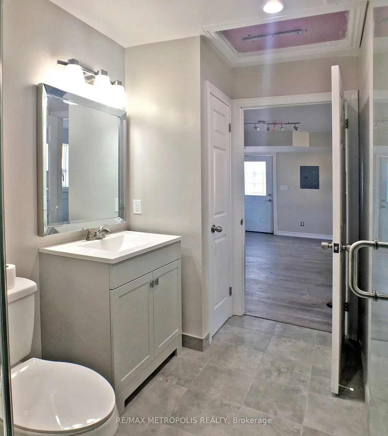 381, Country Glen, Cornell, Markham