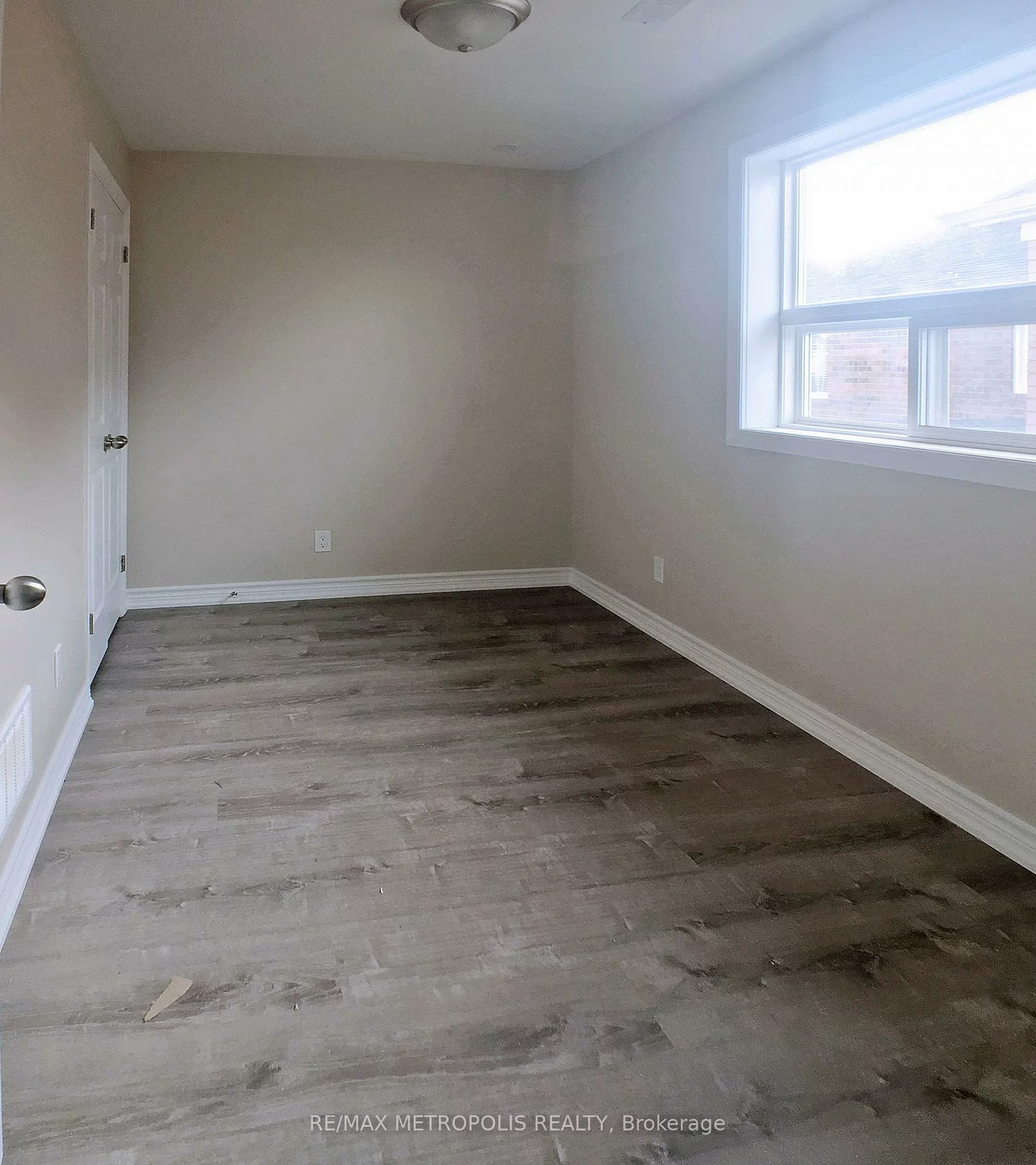 381, Country Glen, Cornell, Markham