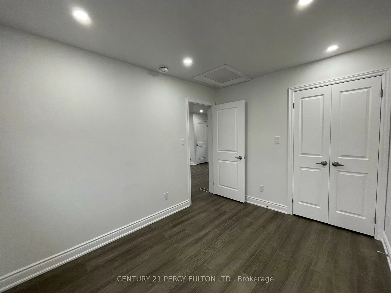 530, Country, Cornell, Markham