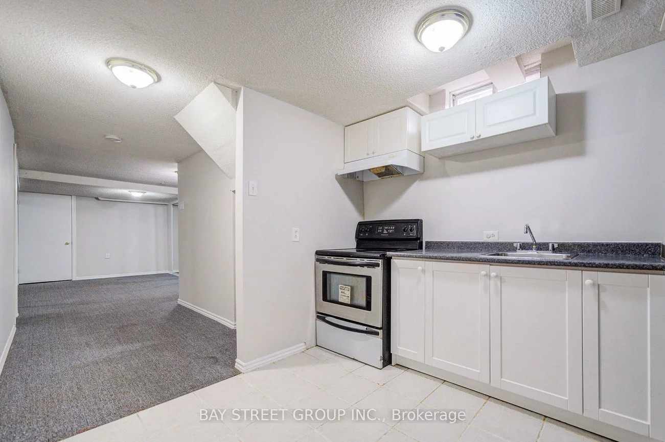 94, Marydale, Middlefield, Markham