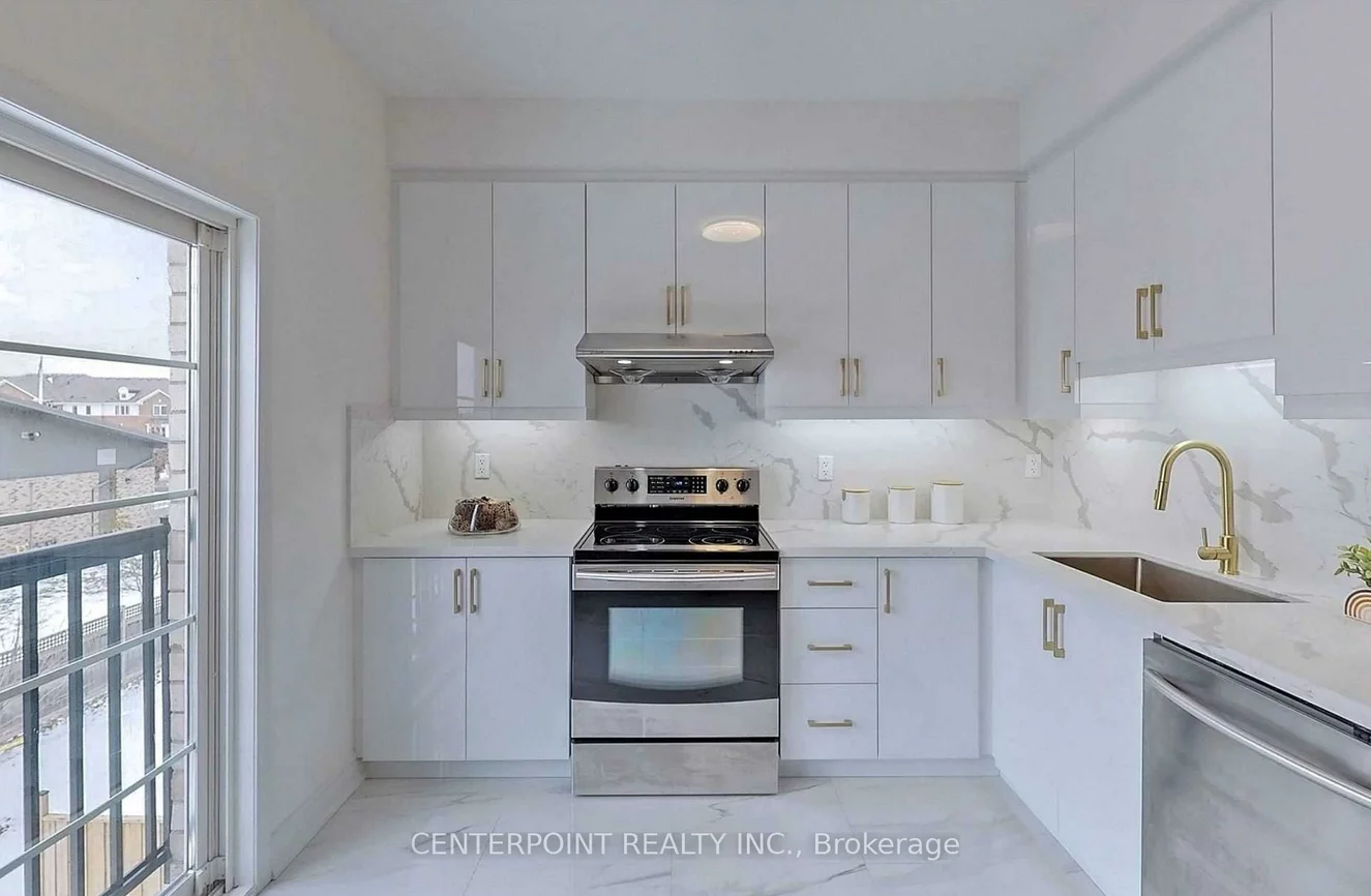 21, Beehive, Wismer, Markham