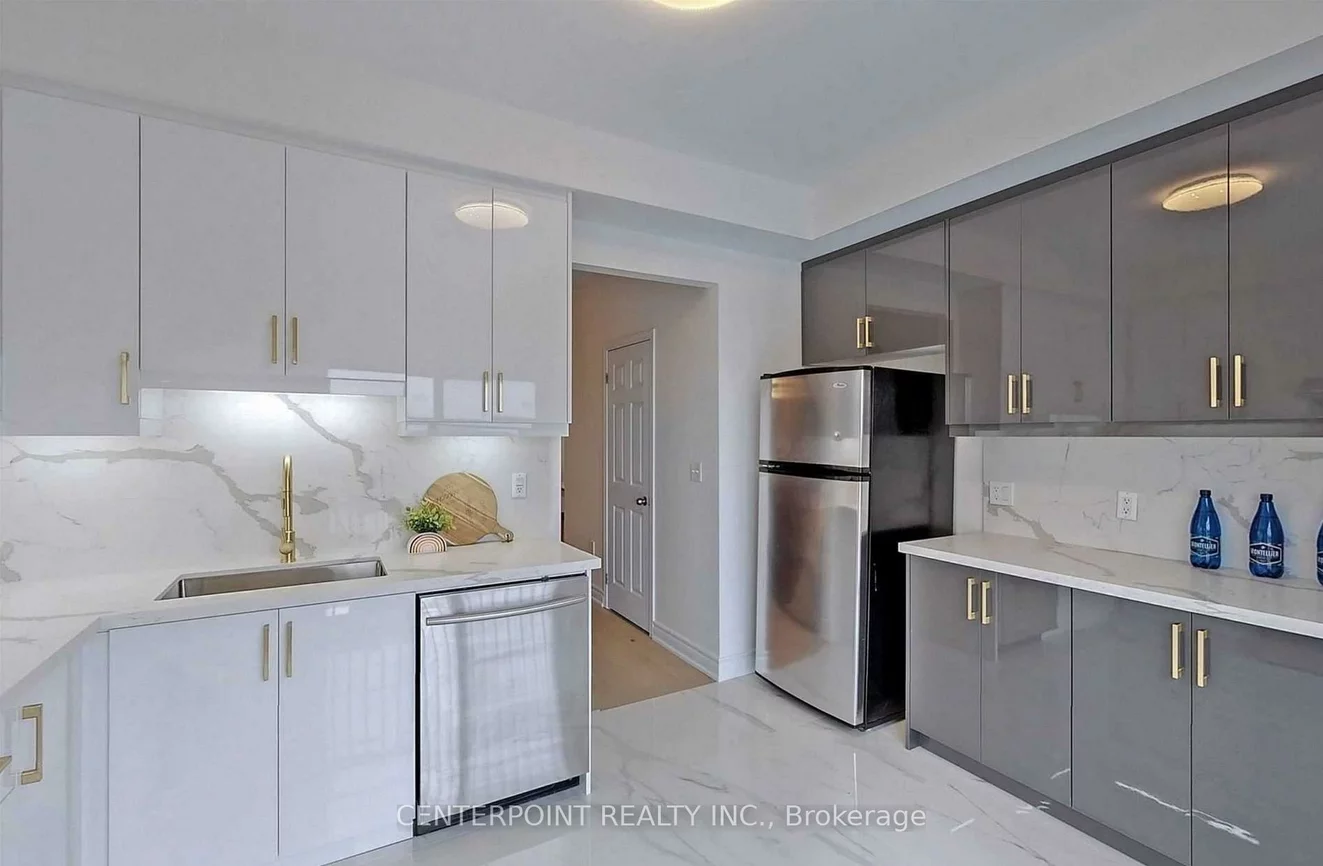 21, Beehive, Wismer, Markham