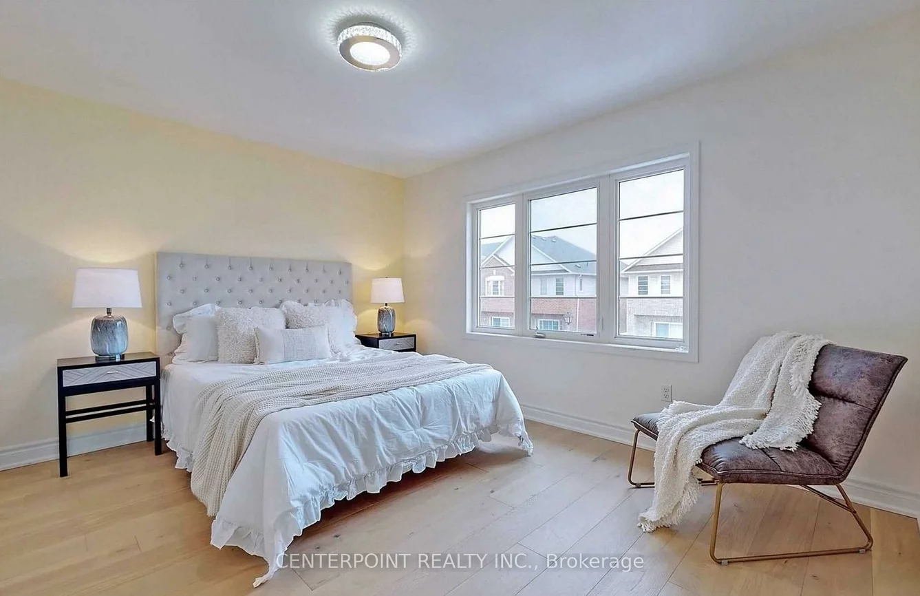 21, Beehive, Wismer, Markham