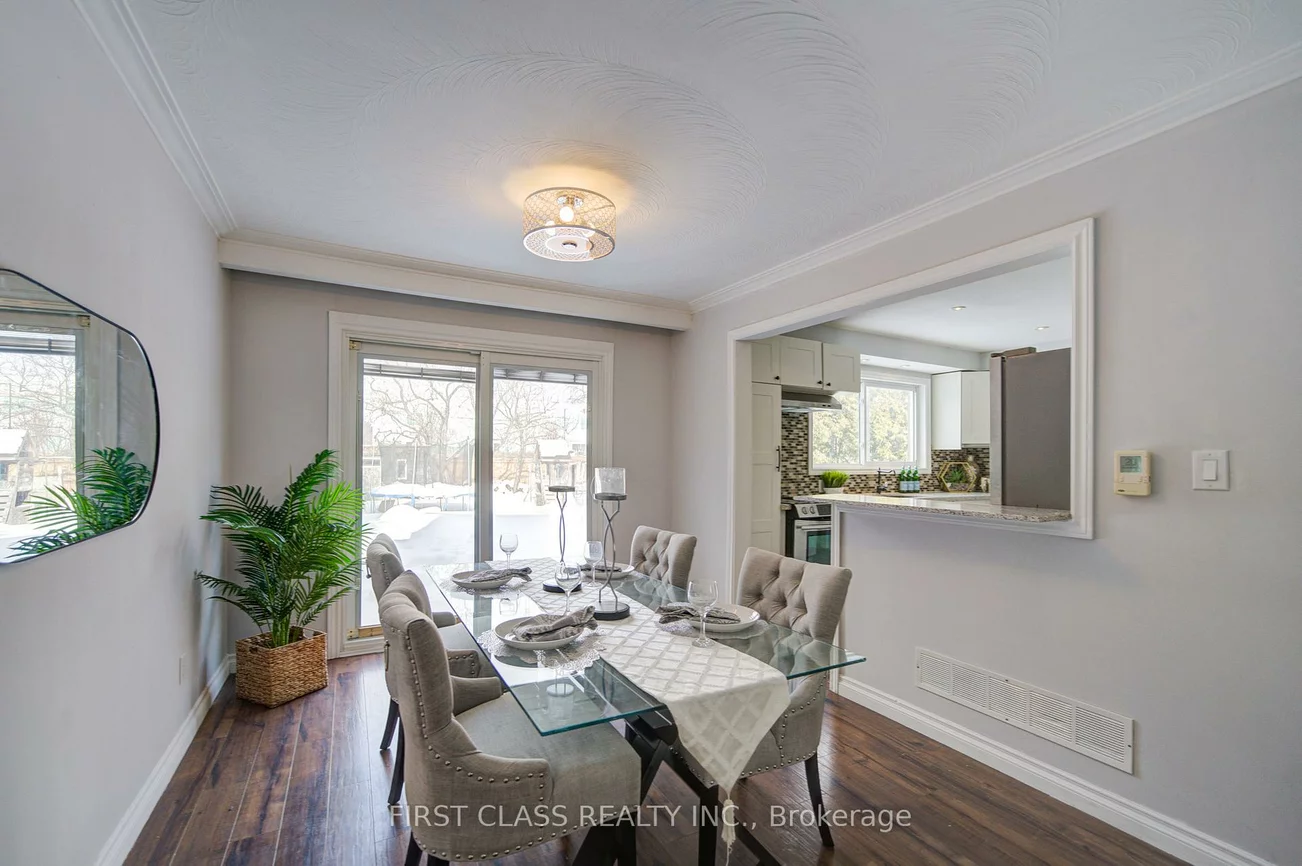 126, Sherwood Forest, Bullock, Markham