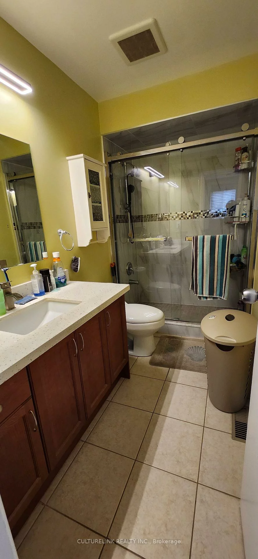 15, Newport, Thornhill, Markham