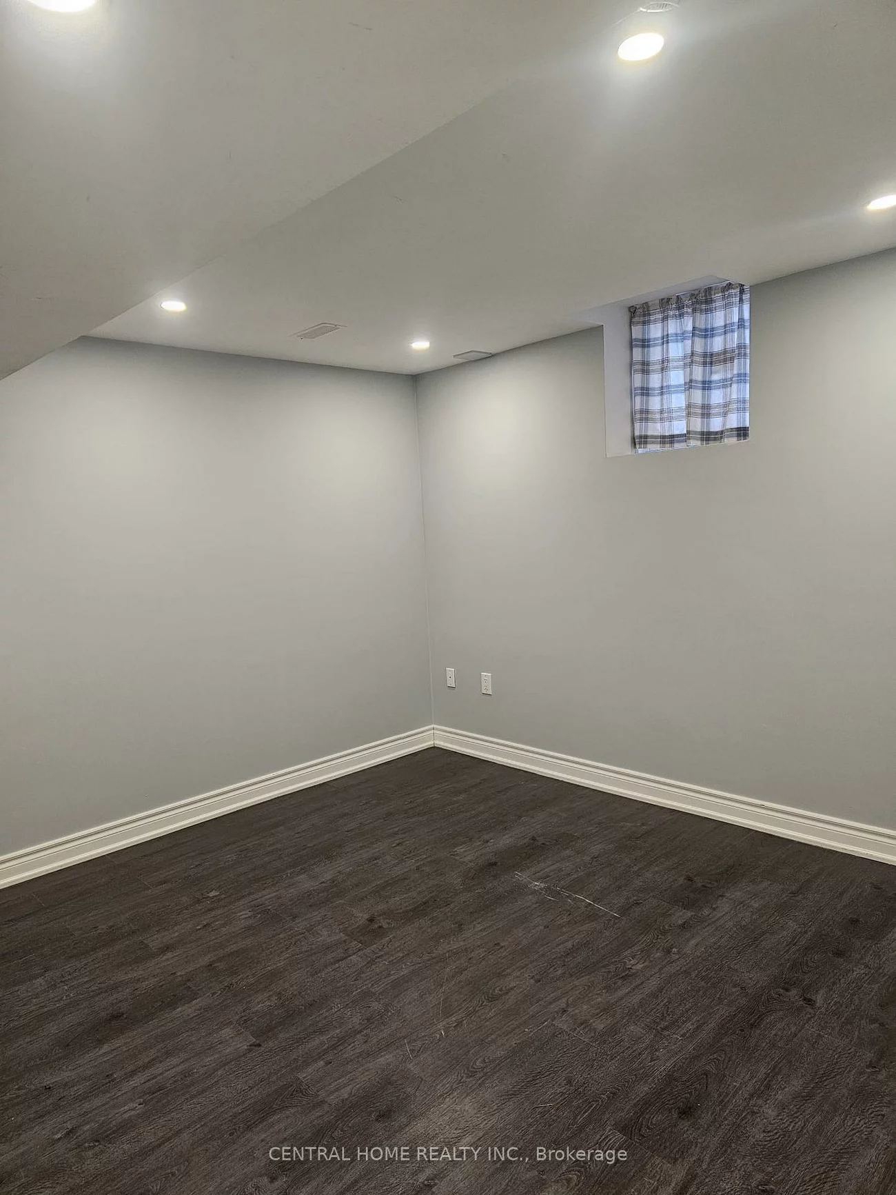 45, Wildmoor, Cornell, Markham