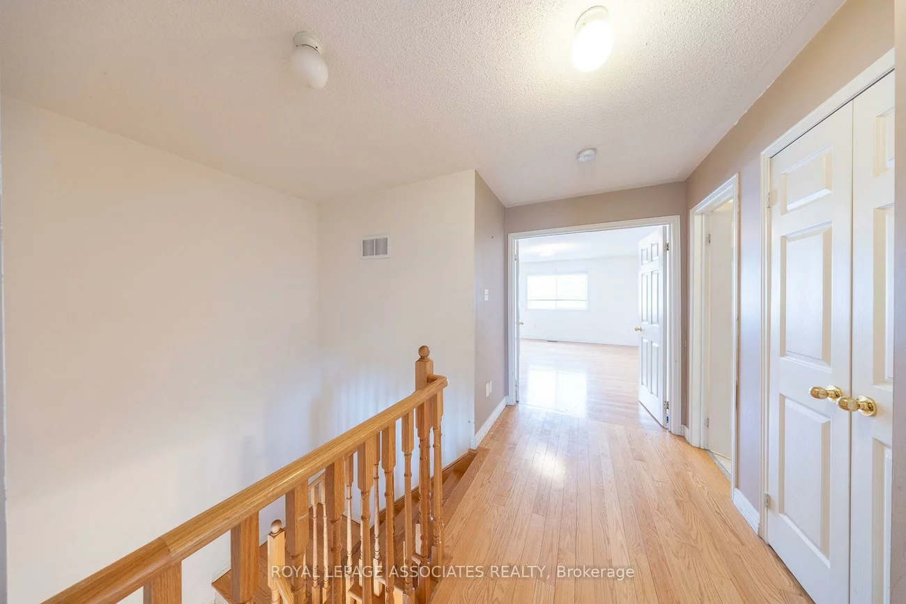 77, Andriana, Box Grove, Markham