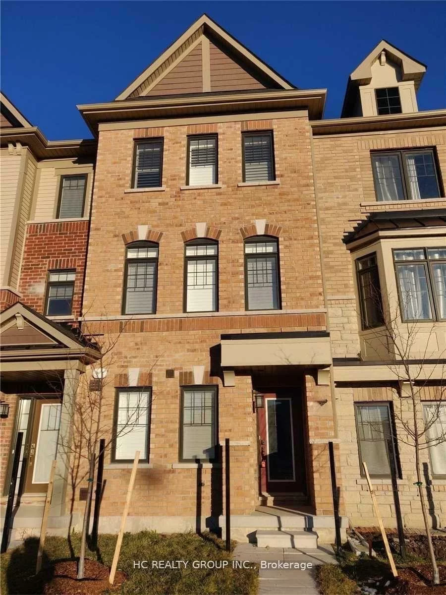 24, Cafaro, Victoria Square, Markham