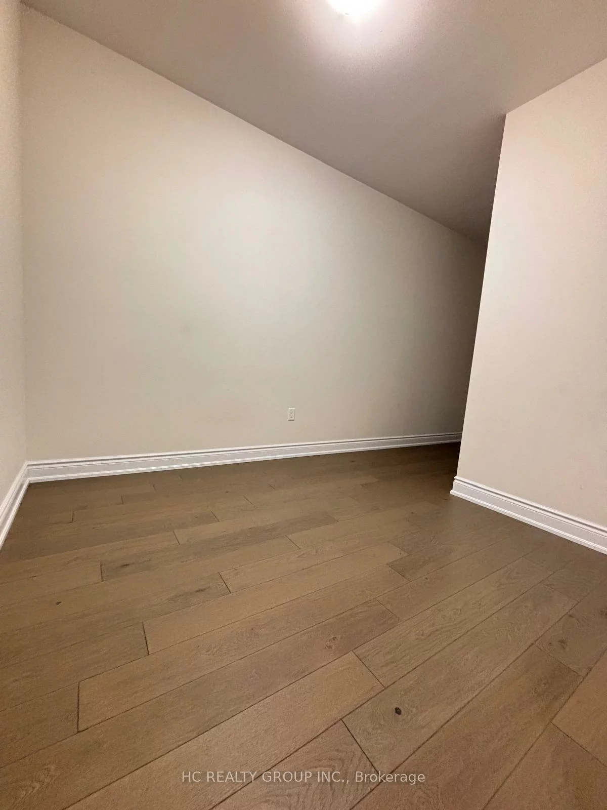 24, Cafaro, Victoria Square, Markham