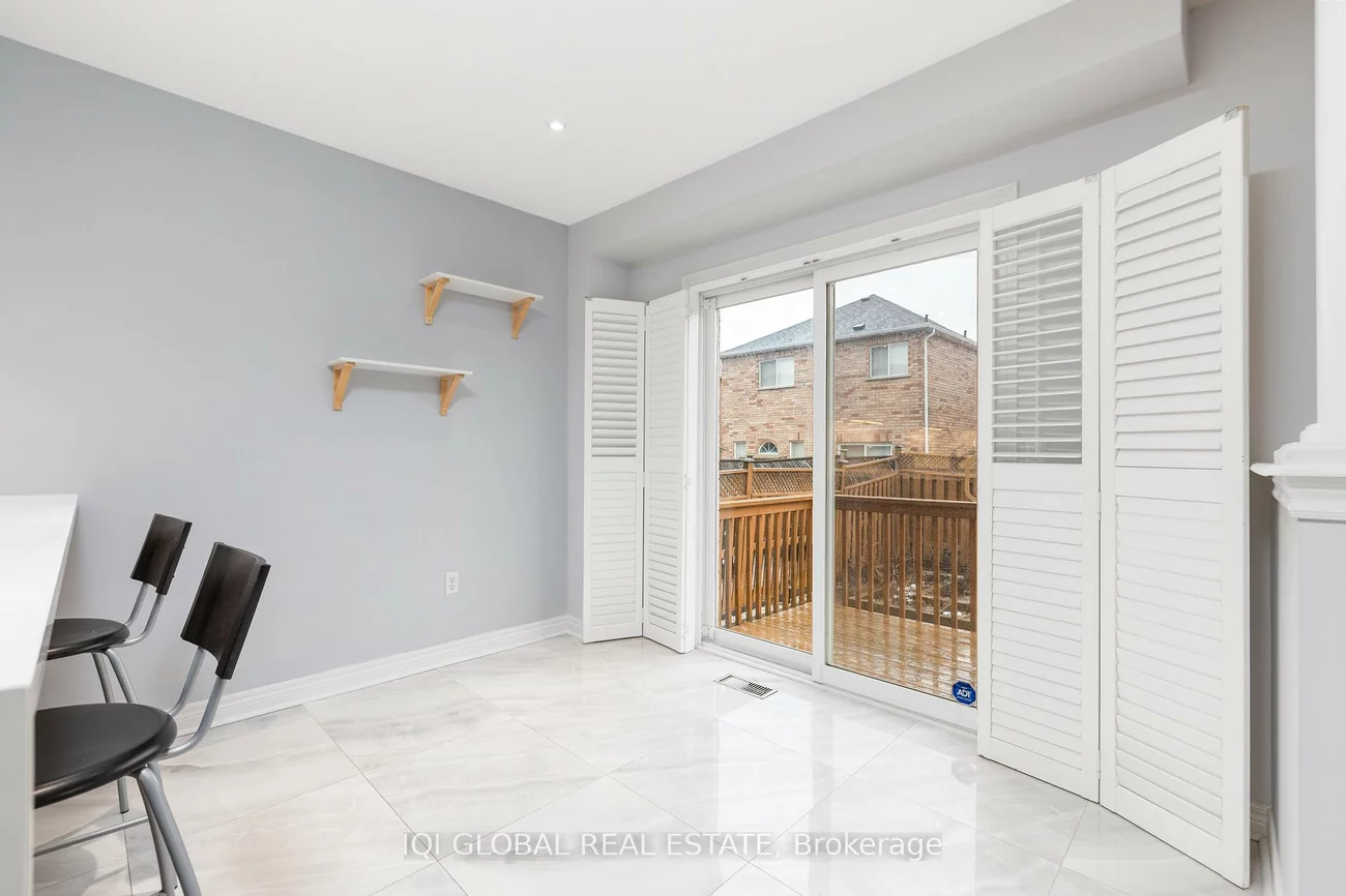 72, Park Place, Greensborough, Markham