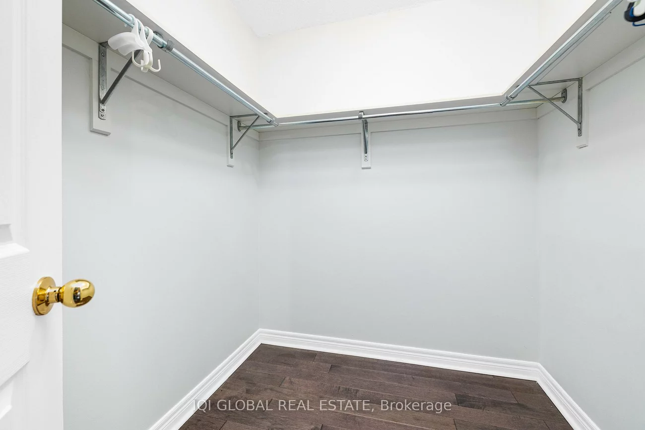 72, Park Place, Greensborough, Markham