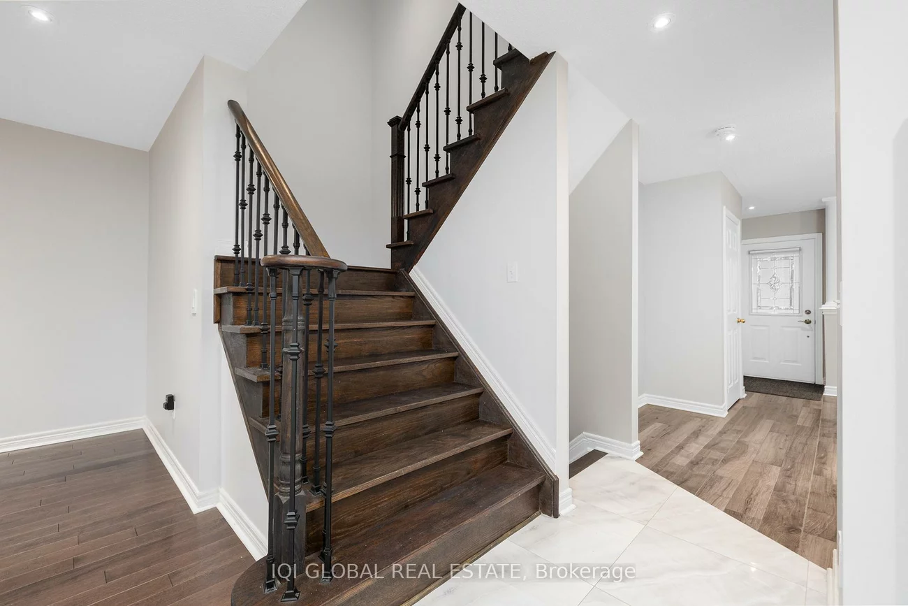 72, Park Place, Greensborough, Markham