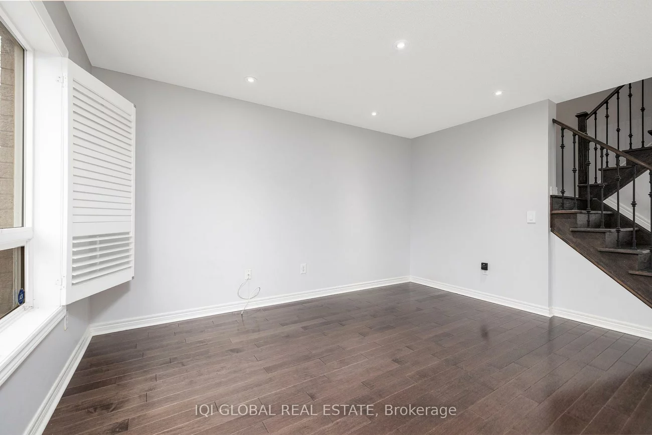 72, Park Place, Greensborough, Markham