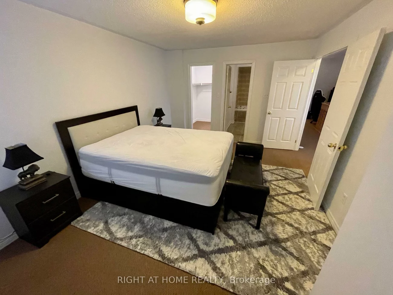 2933, Bur Oak, Cornell, Markham