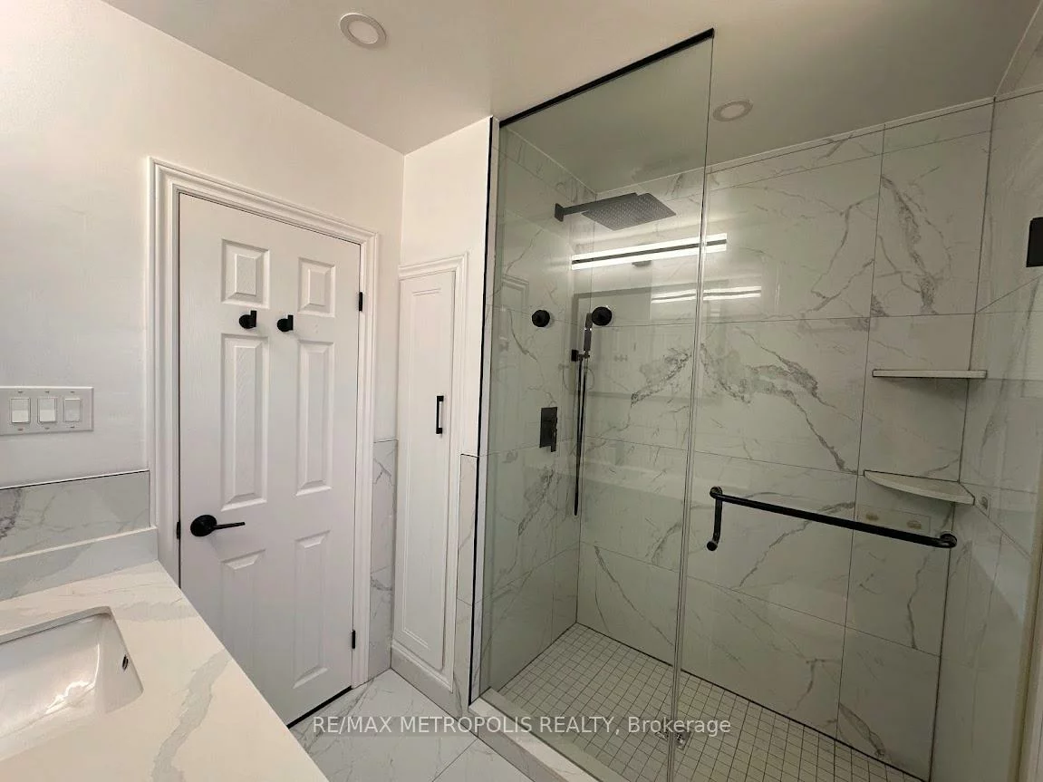 9, Gladiator, Bullock, Markham