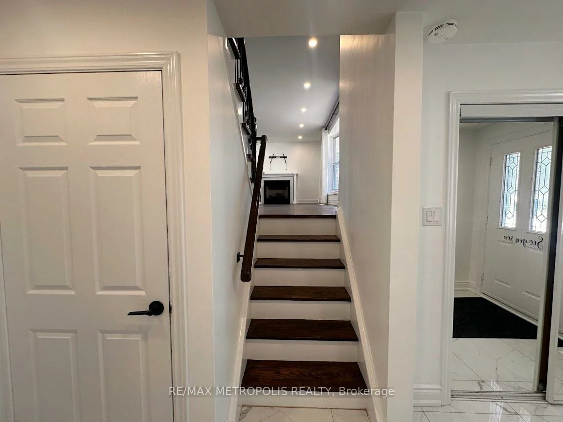 9, Gladiator, Bullock, Markham