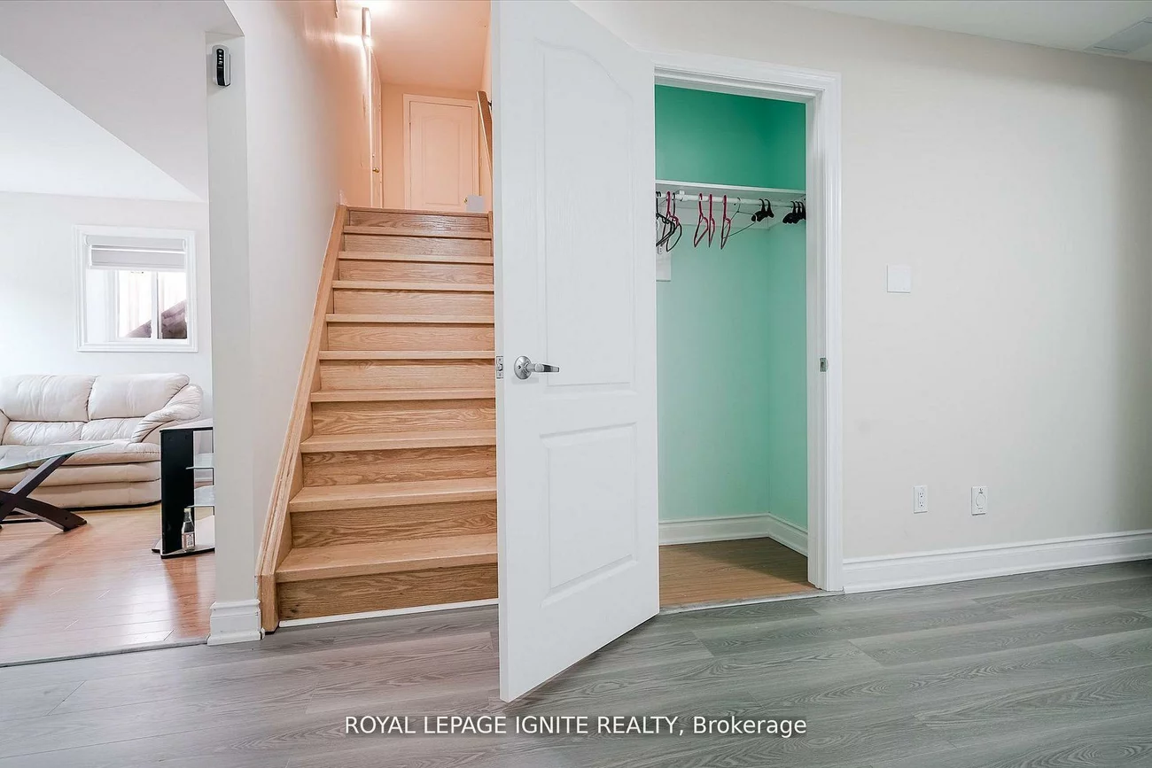 14, Anjac, Greensborough, Markham