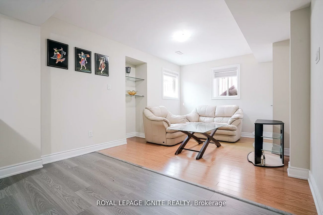 14, Anjac, Greensborough, Markham