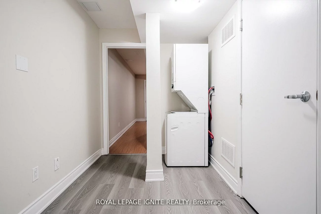 14, Anjac, Greensborough, Markham