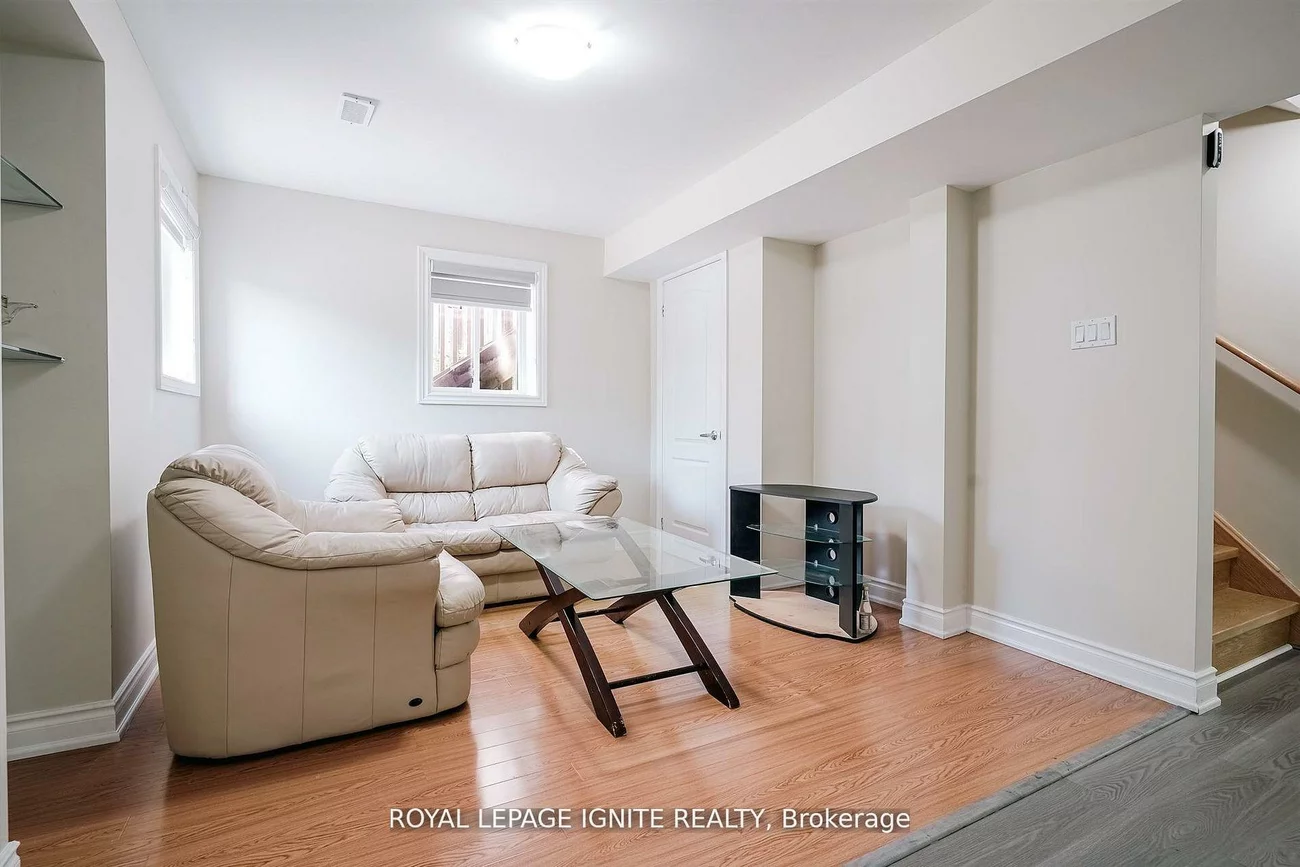 14, Anjac, Greensborough, Markham