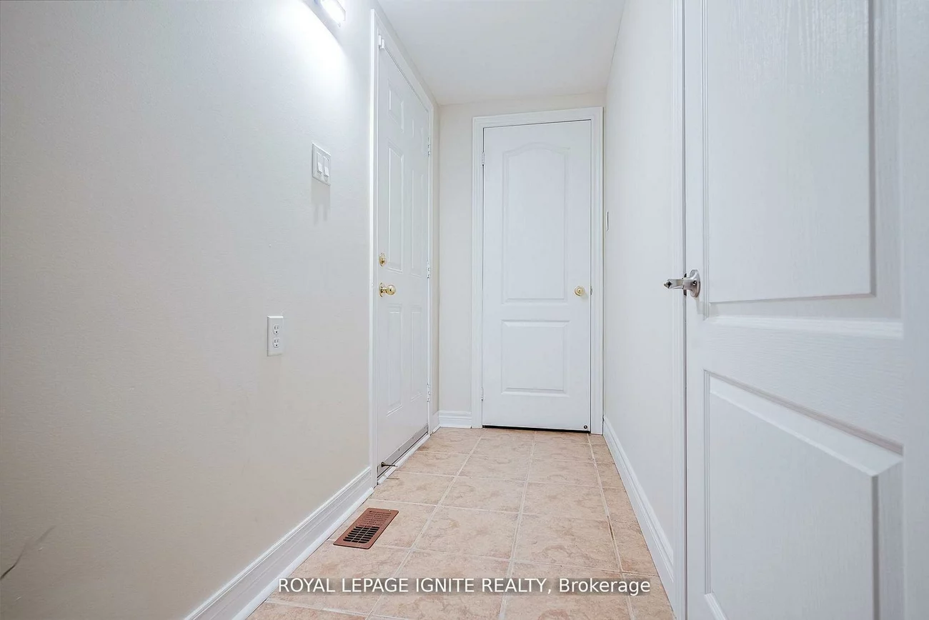 14, Anjac, Greensborough, Markham