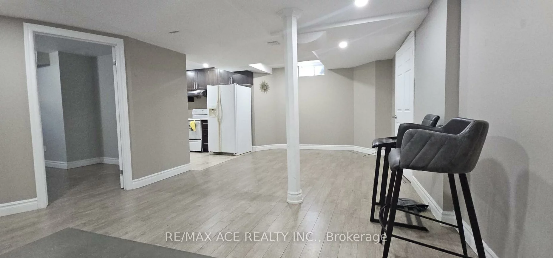 14, Kentview, Box Grove, Markham