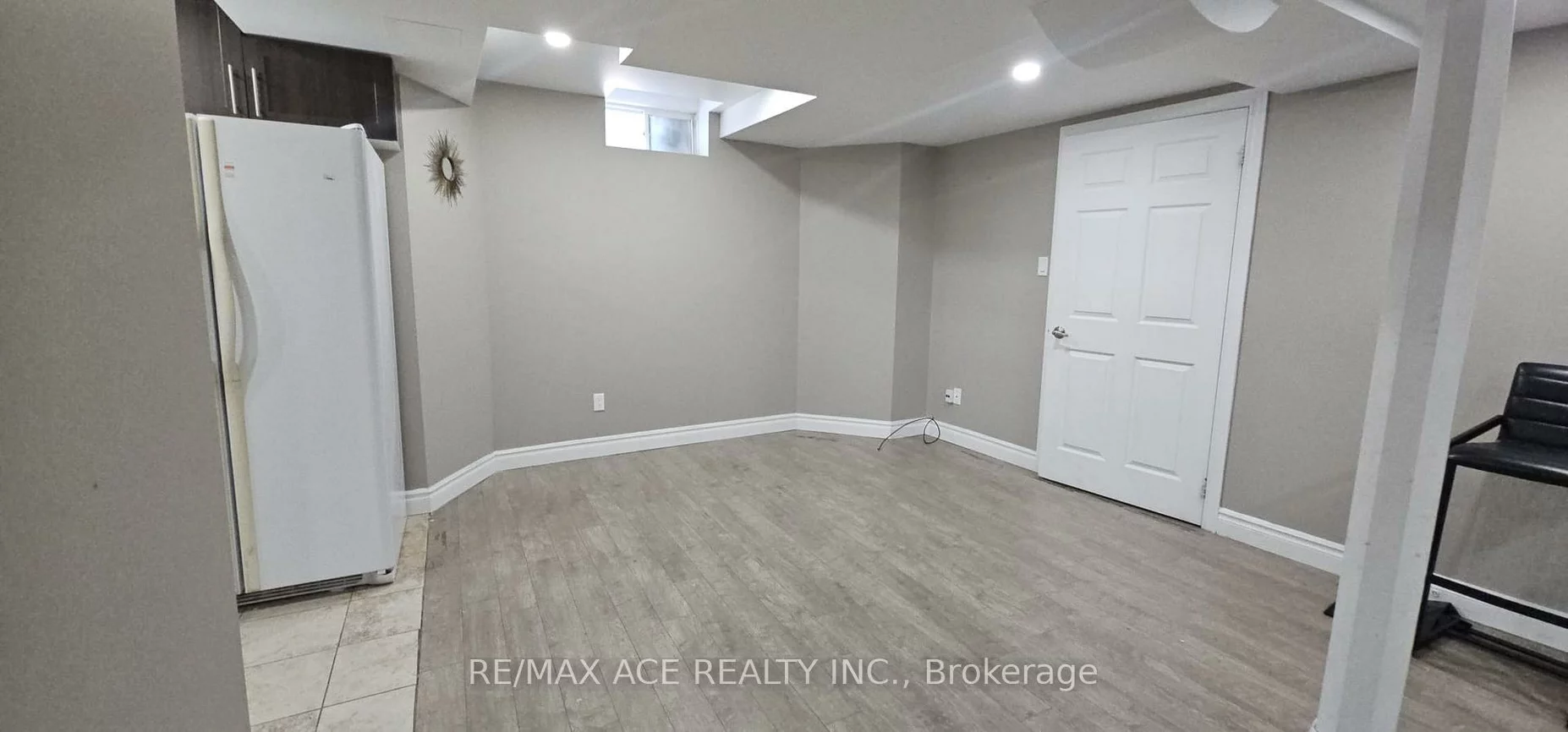 14, Kentview, Box Grove, Markham