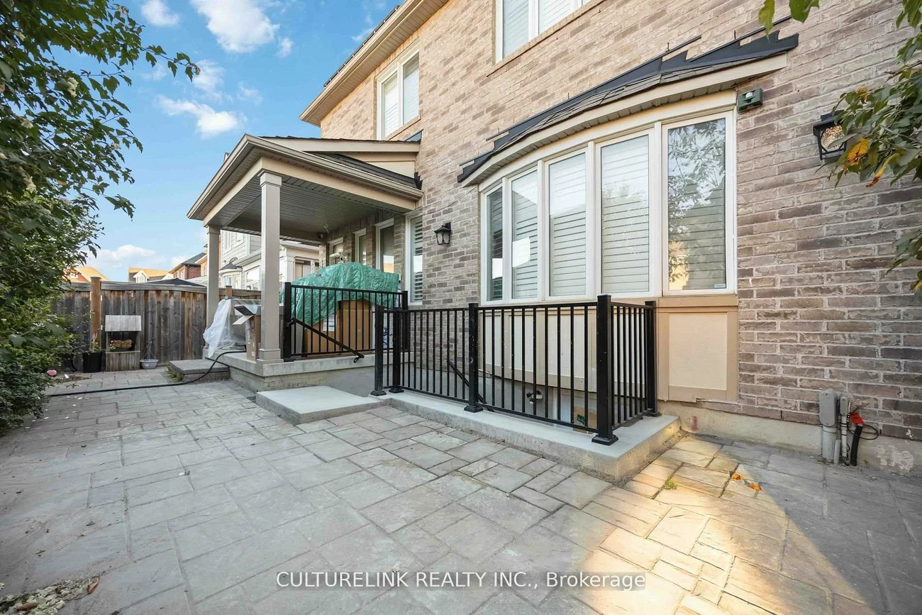 358, Cornell Centre, Cornell, Markham