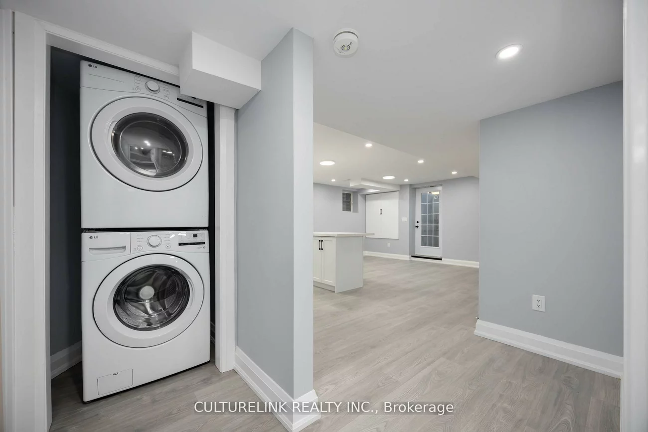 358, Cornell Centre, Cornell, Markham