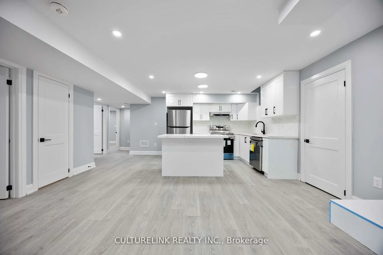 358, Cornell Centre, Cornell, Markham