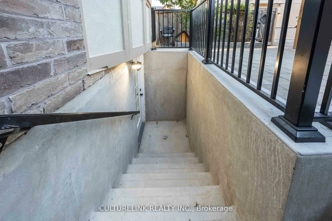 358, Cornell Centre, Cornell, Markham