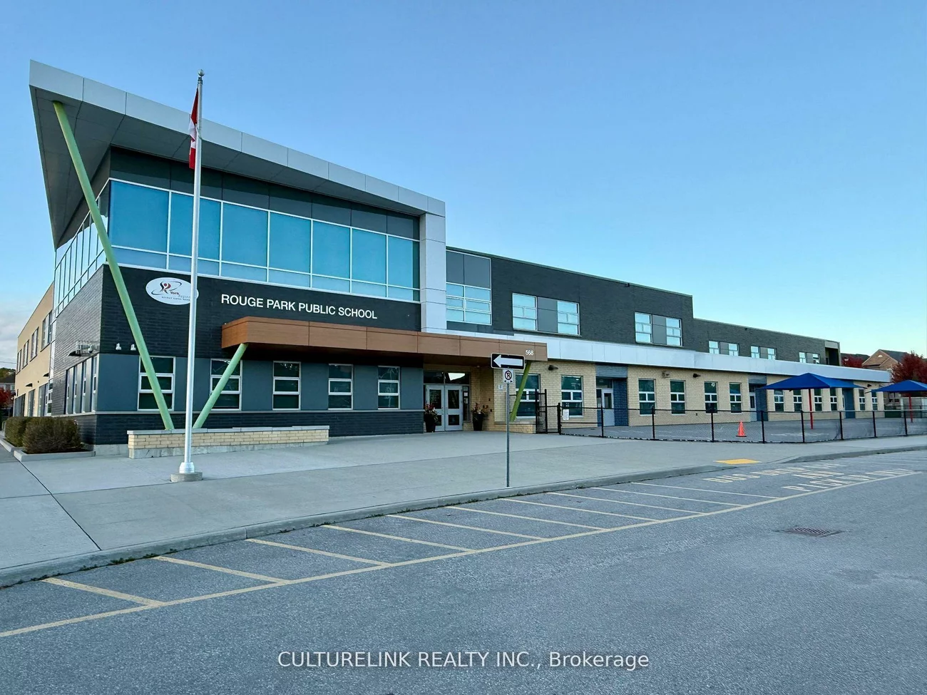 358, Cornell Centre, Cornell, Markham