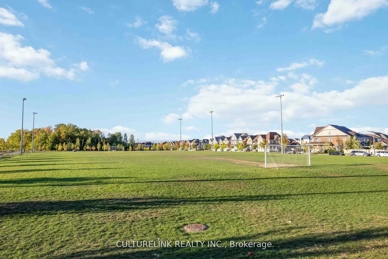 358, Cornell Centre, Cornell, Markham