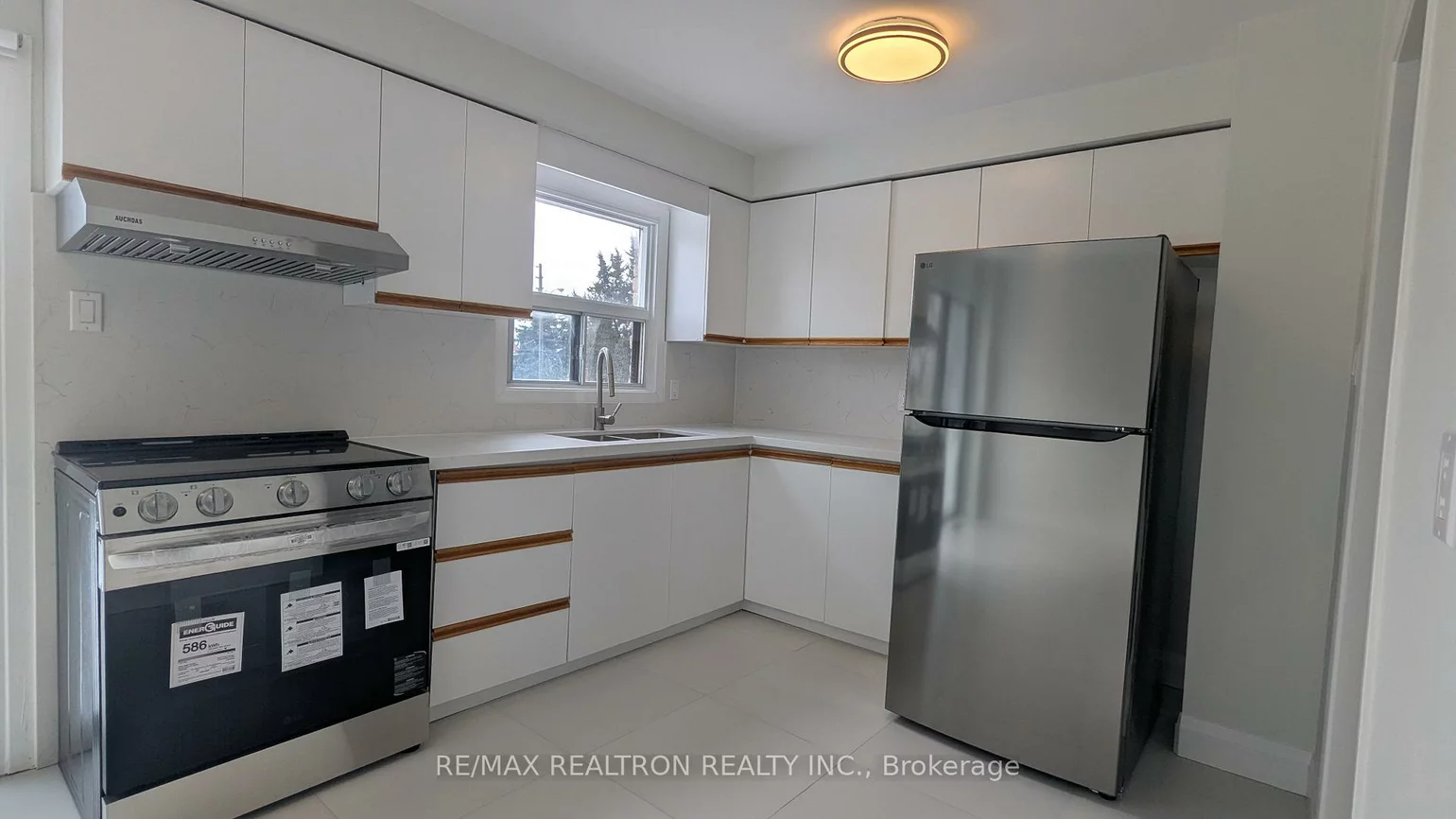 69, Bedale, Milliken Mills West, Markham