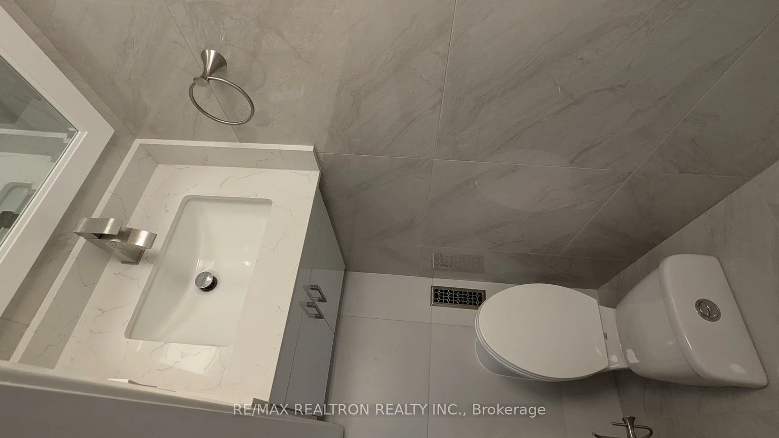 69, Bedale, Milliken Mills West, Markham