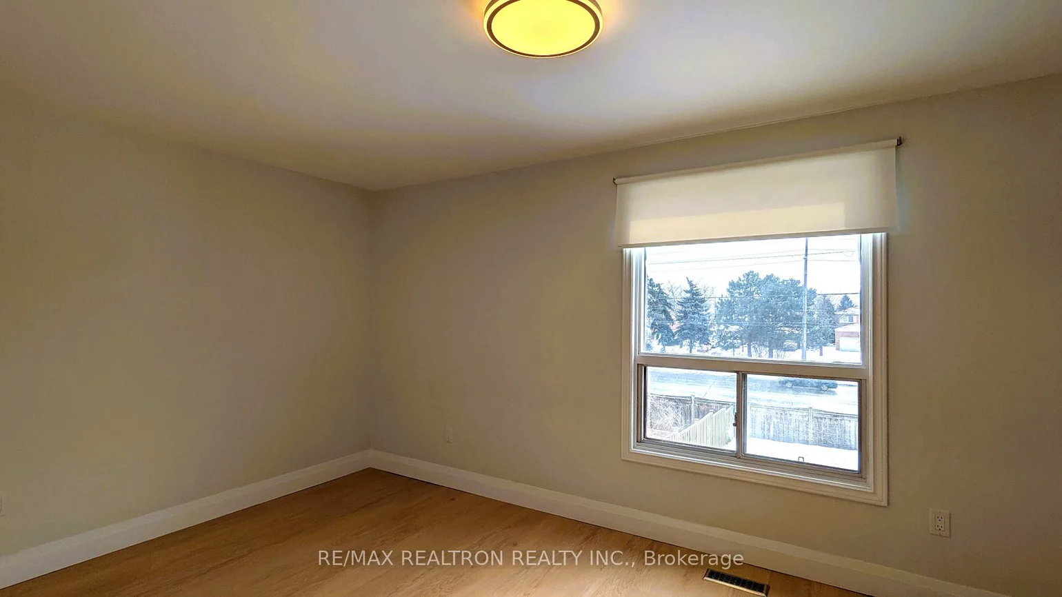 69, Bedale, Milliken Mills West, Markham