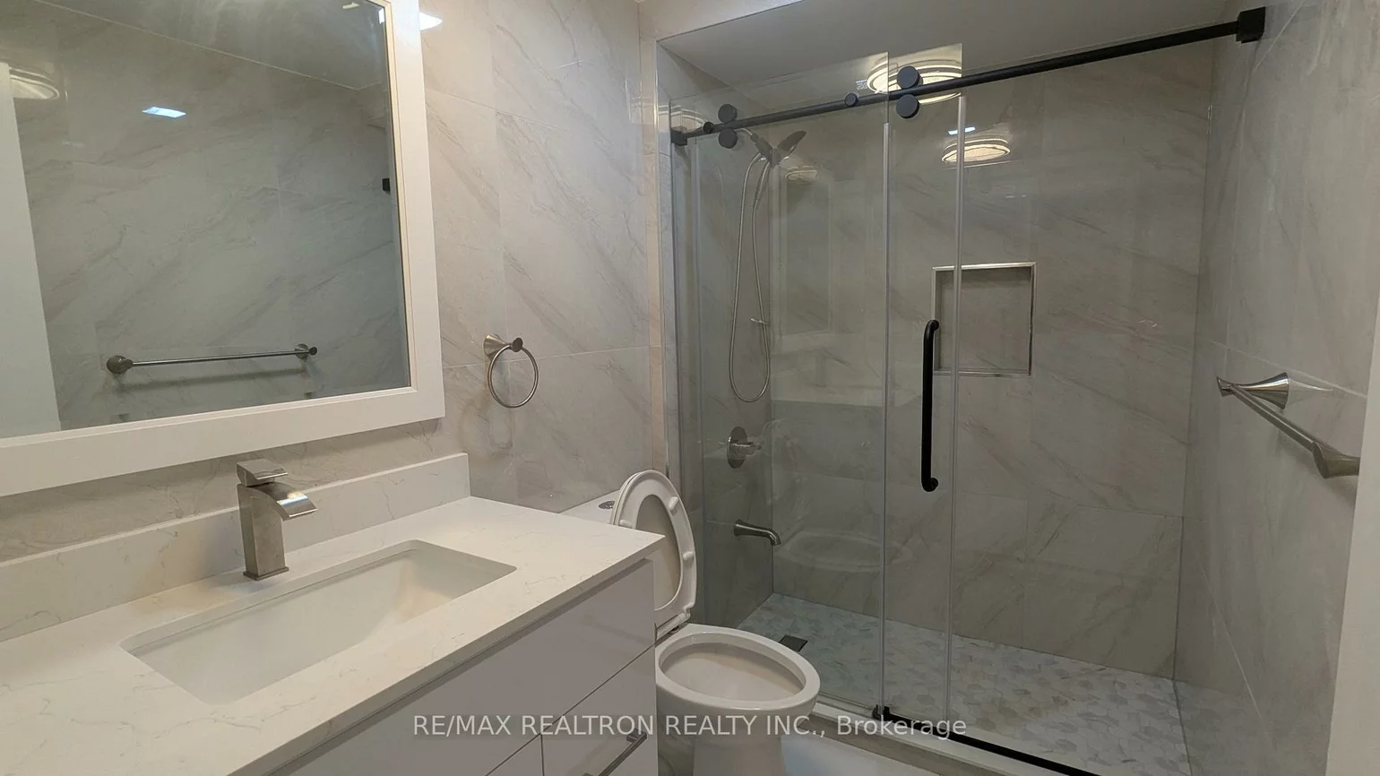 69, Bedale, Milliken Mills West, Markham