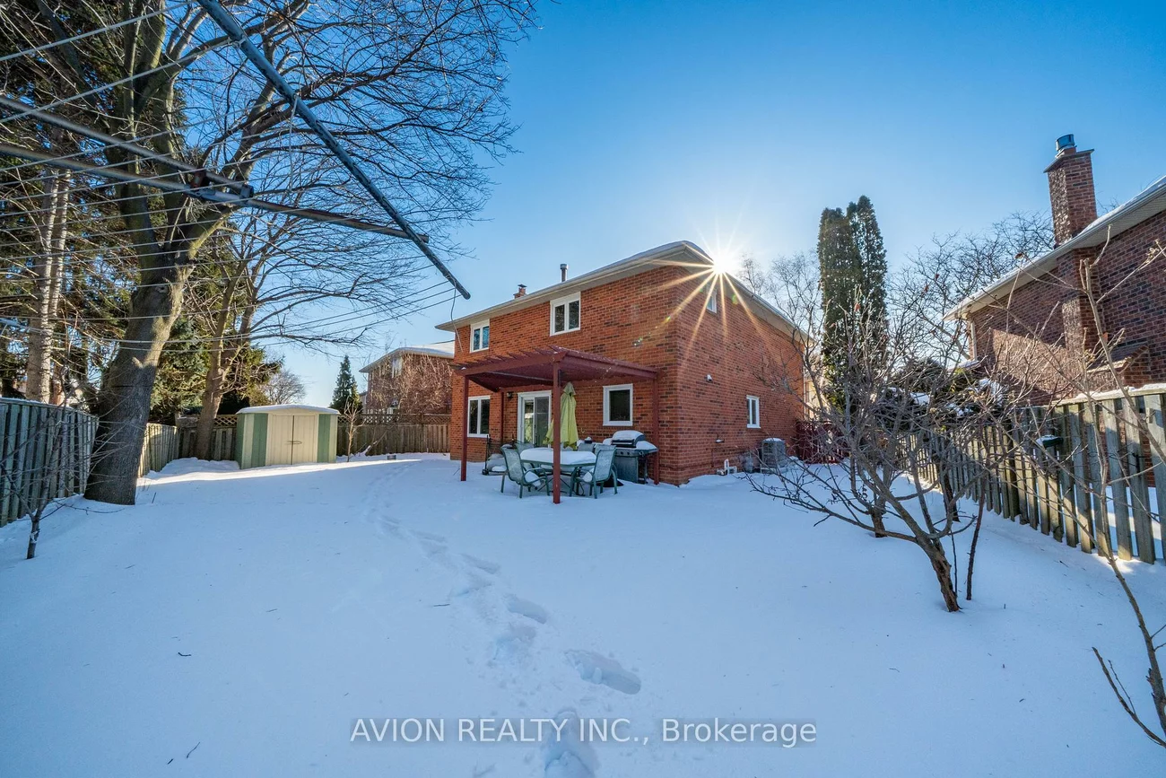 90, Penny, Markham Village, Markham