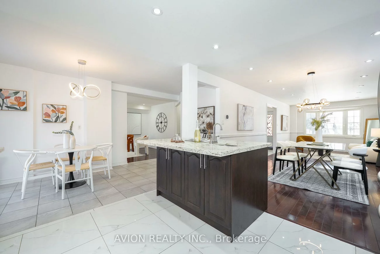 90, Penny, Markham Village, Markham