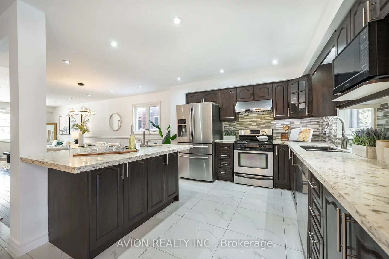 90, Penny, Markham Village, Markham