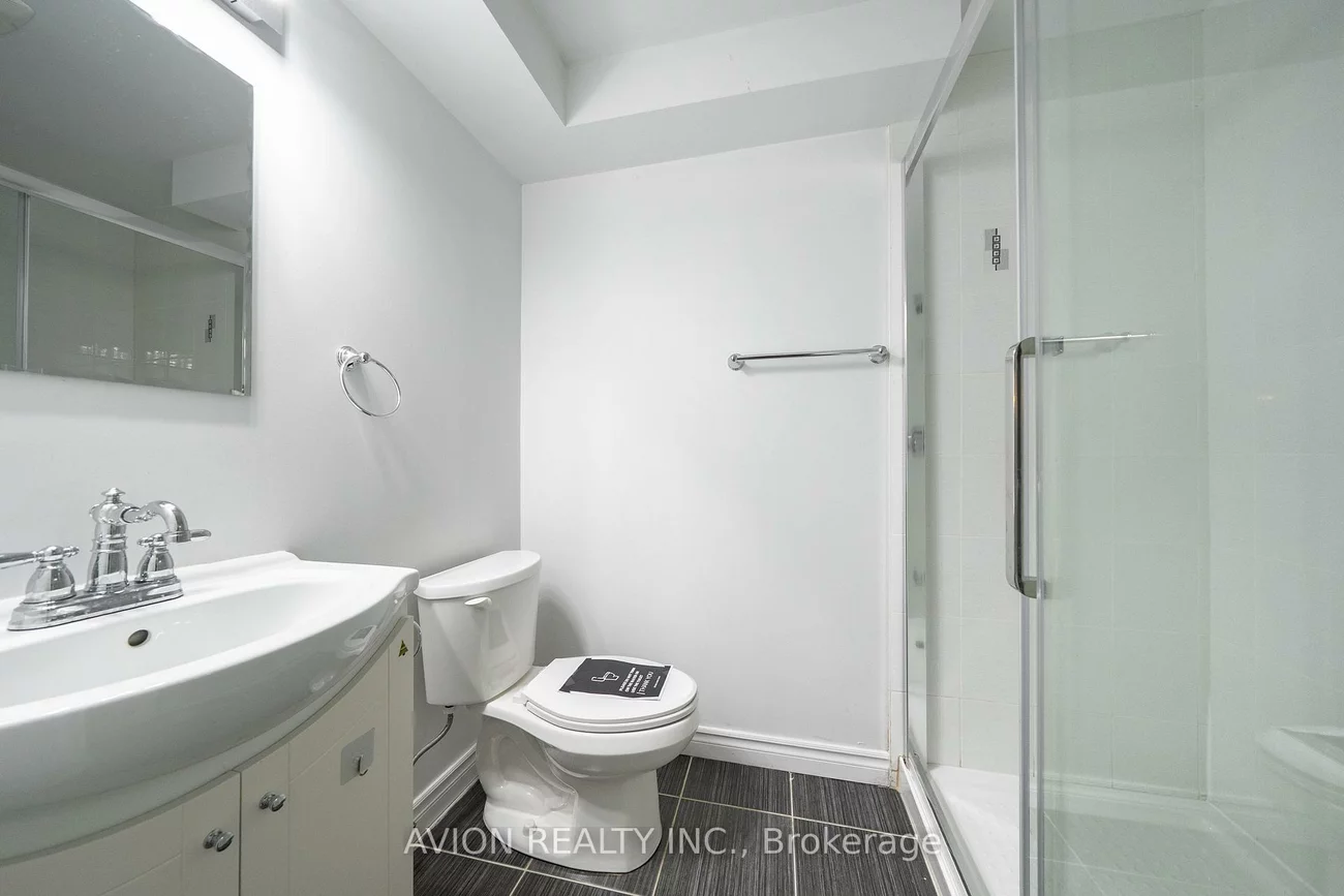 90, Penny, Markham Village, Markham