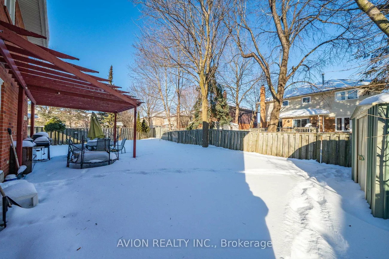 90, Penny, Markham Village, Markham