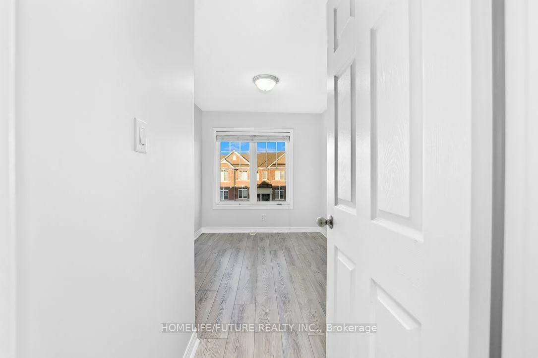 282, Delray, Greensborough, Markham