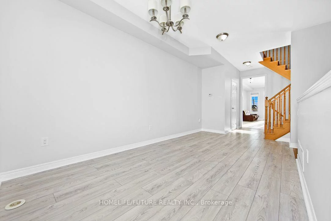 282, Delray, Greensborough, Markham