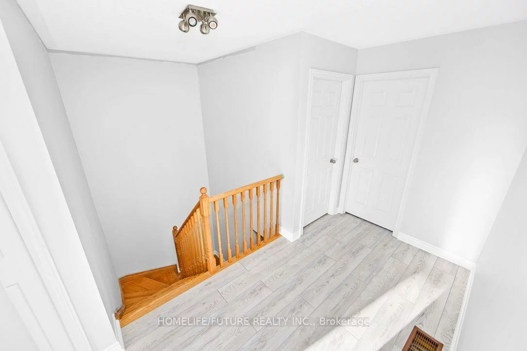 282, Delray, Greensborough, Markham